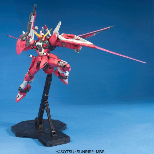 Bandai MG 1/100 Infinite Justice Gundam