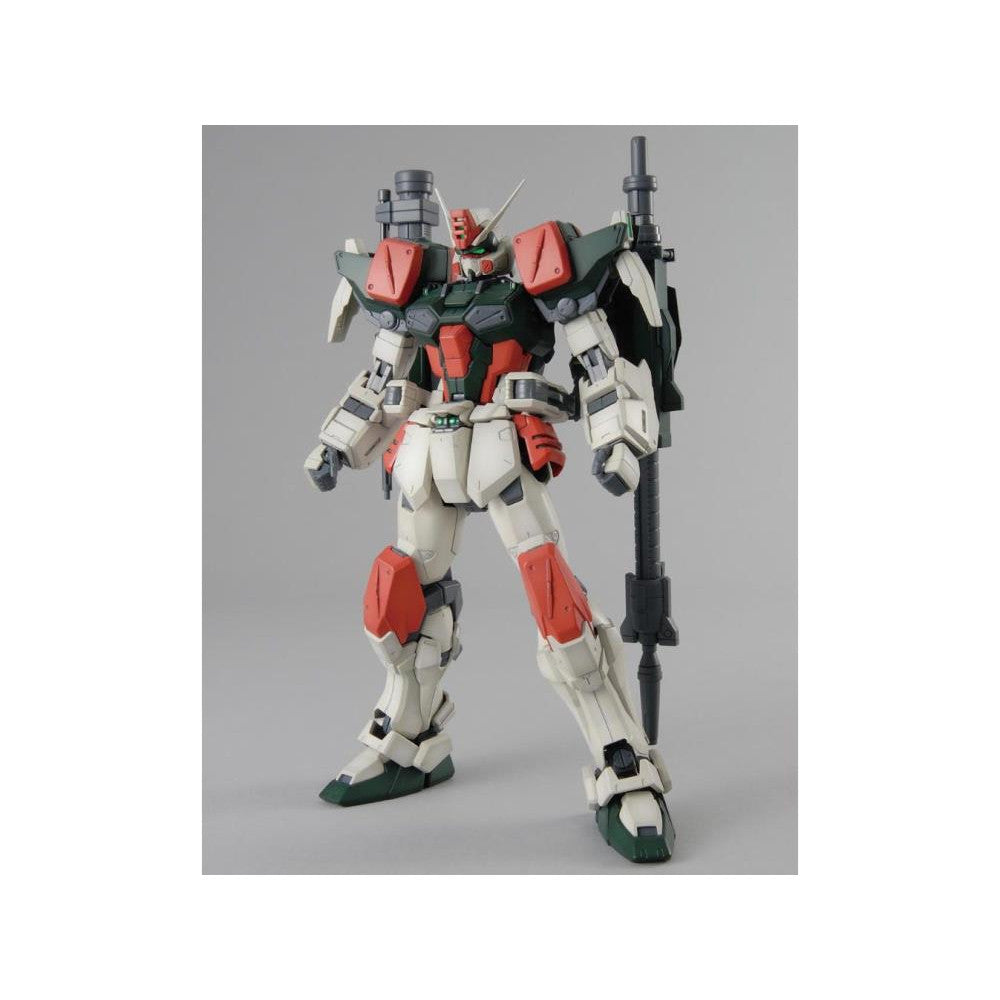 Bandai MG 1/100 Buster Gundam