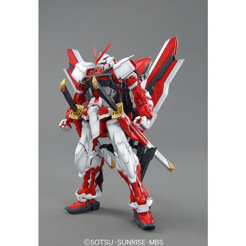 Bandai MG 1/100 Gundam Astray Red Frame