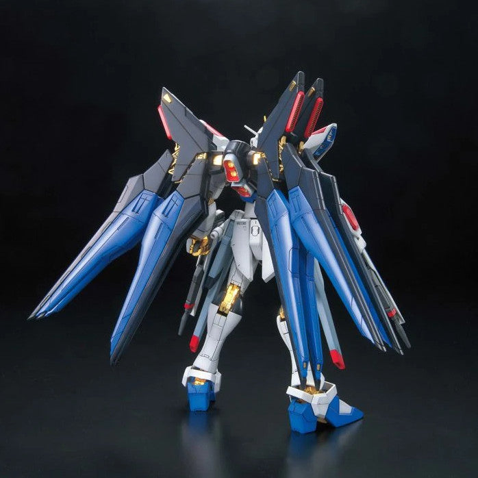Bandai MG 1/100 Strike Freedom Gundam Full Burst Mode