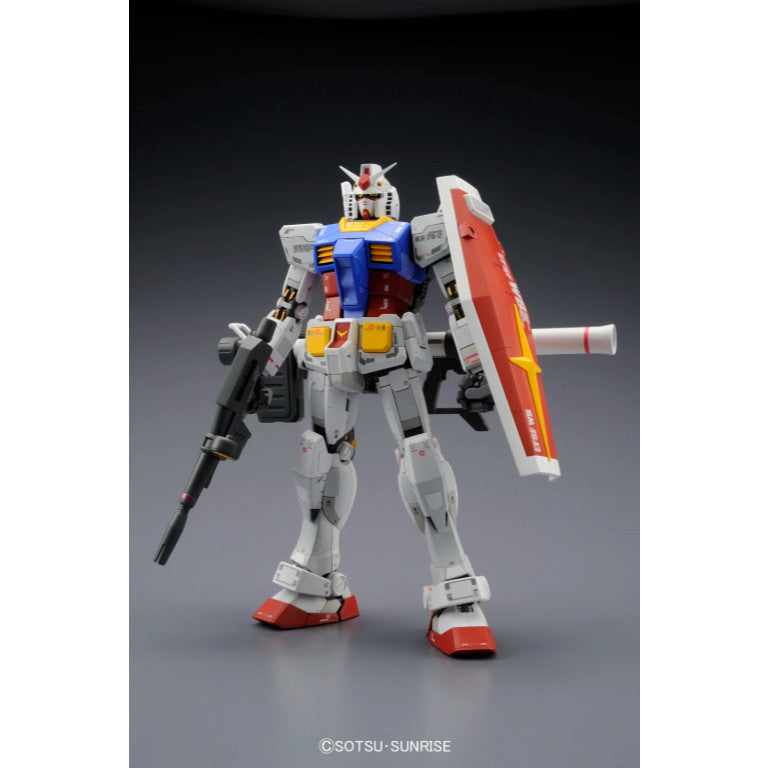Bandai MG 1/100 RX-78-2 Gundam ver 3.0