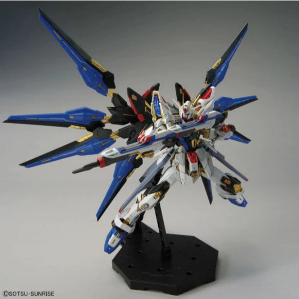 Bandai MGEX 1/100 Strike Freedom Gundam
