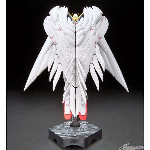 Bandai RG 1/144 17 Wing Gundam Zero EW