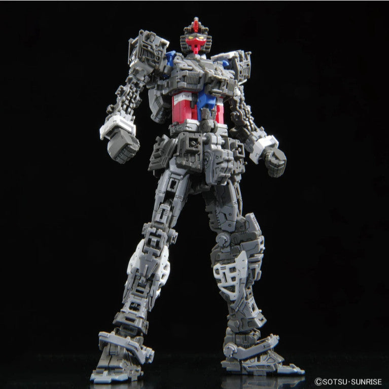 Bandai RG 1/144 40 RX-78-2 Gundam Ver. 2.0